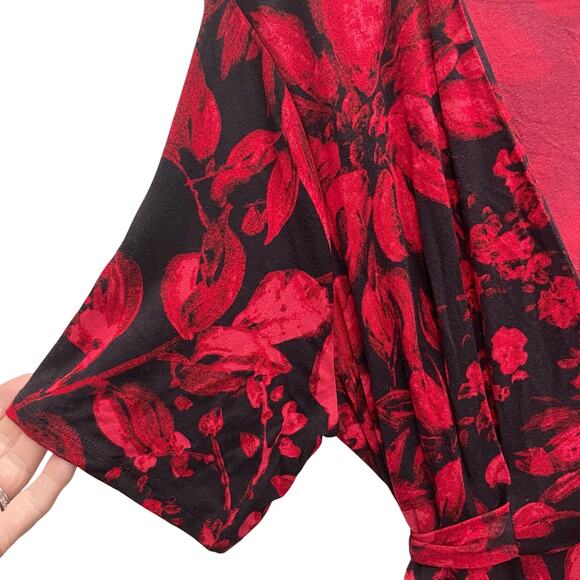 NEW Simply Vera Vera Wang Red and Black Crossover V-Neck Dress Size Large - Picture 4 of 10